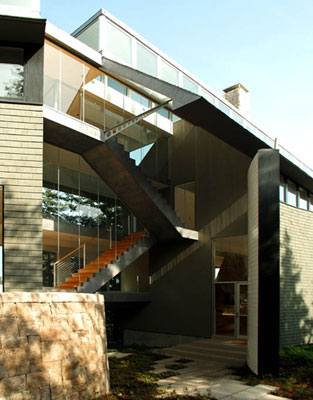 http://archrecord.construction.com/projects/residential/archives/images/0507d_lg.jpg
