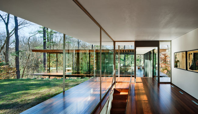 Glass-Wood-House-2_interior.jpg